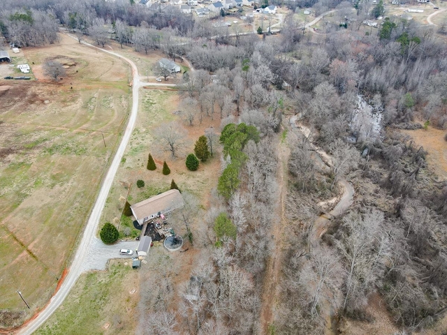 Photo of 166 Double Bridge Road