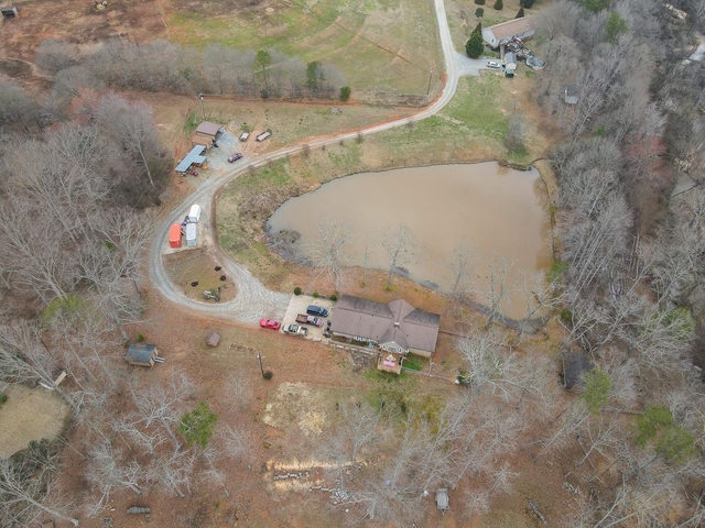 Photo of 166 Double Bridge Road