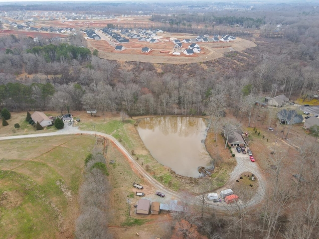 Photo of 166 Double Bridge Road