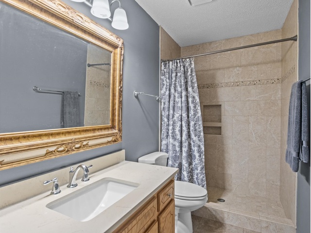 Photo of 102 Stoneledge Drive