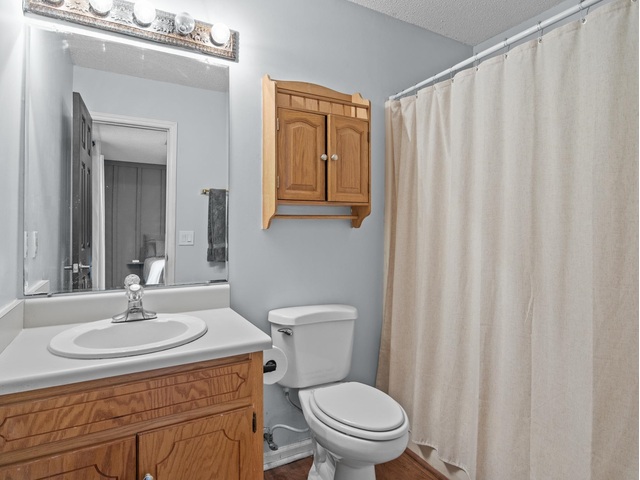 Photo of 102 Stoneledge Drive