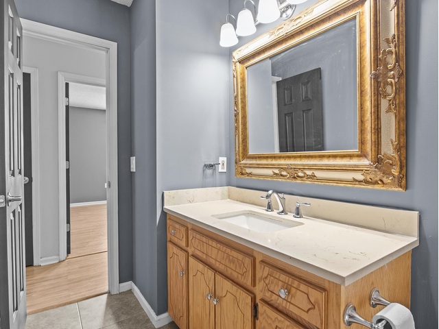 Photo of 102 Stoneledge Drive