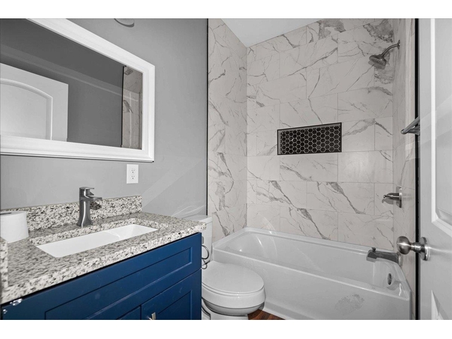 Photo of 301 Sycamore Street Photo of 301 Sycamore Street