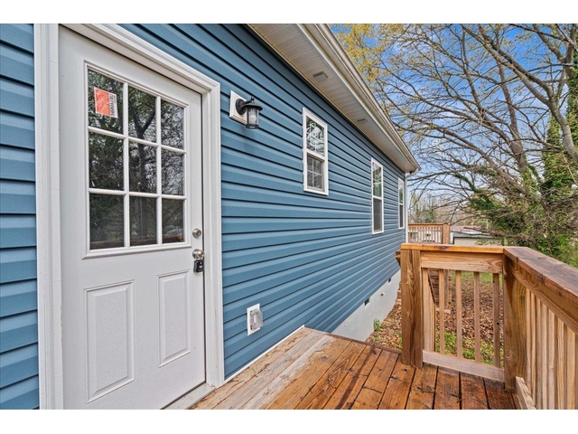 Photo of 301 Sycamore Street Photo of 301 Sycamore Street