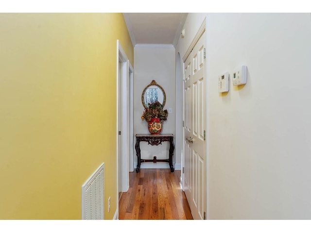 Photo of 387 Goodview Drive Photo of 387 Goodview Drive