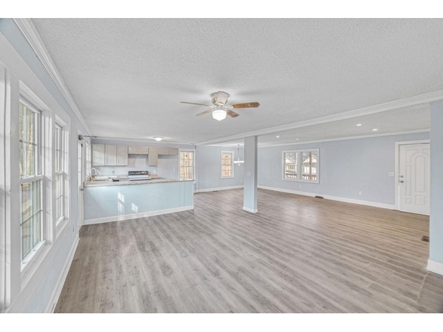 Photo of 139 Randolph Court