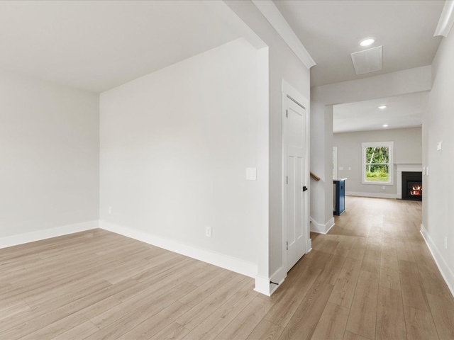 Photo of 312 Allingham Road Photo of 312 Allingham Road