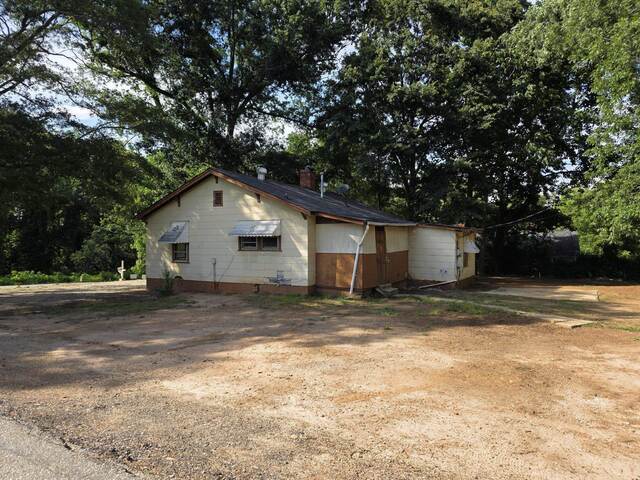 Photo of 238 Woodlawn Ave