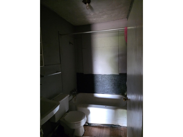 Photo of 238 Woodlawn Ave