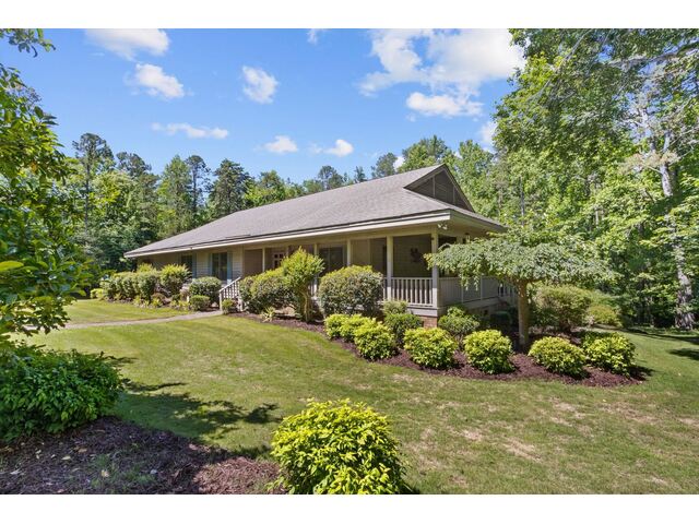 Photo of 109 Indian Creek Road