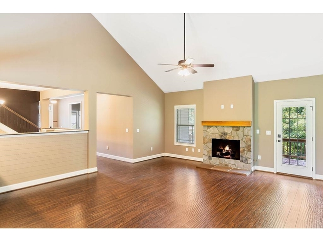 Photo of 30 Caperton Way Photo of 30 Caperton Way