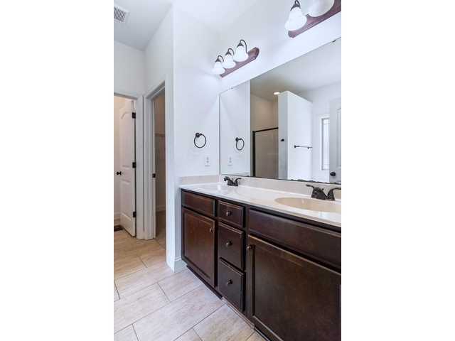 Photo of 30 Caperton Way Photo of 30 Caperton Way