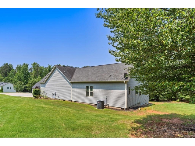 Photo of 30 Caperton Way Photo of 30 Caperton Way