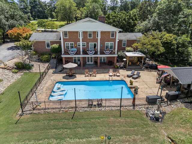 Photo of 130 Settle Drive Photo of 130 Settle Drive