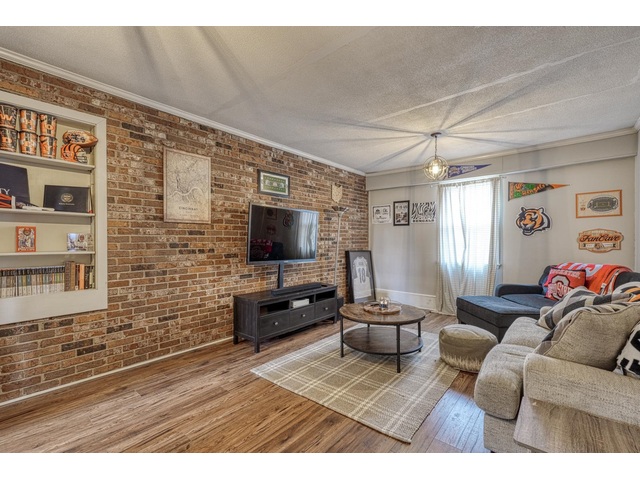 Photo of 335 Foxhall Road