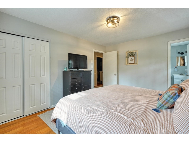 Photo of 335 Foxhall Road