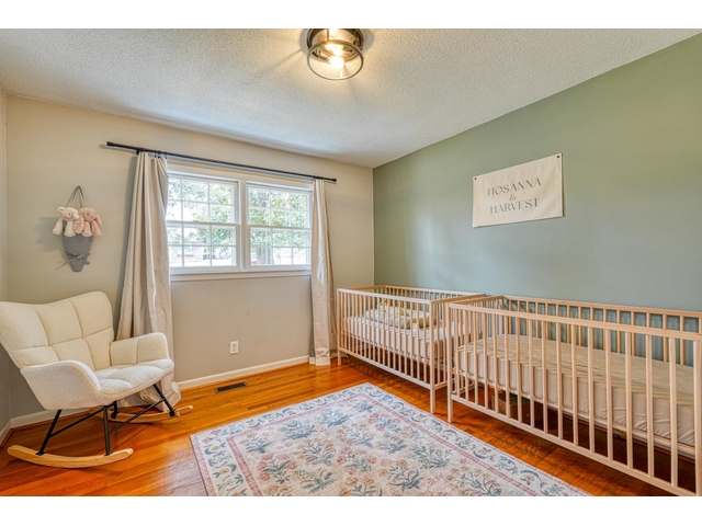 Photo of 335 Foxhall Road