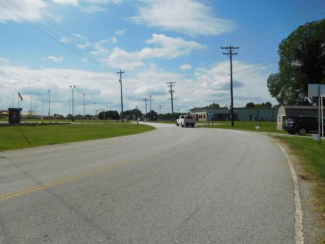 Photo of 901 Hyatt St & Midway Rd Street Photo of 901 Hyatt St & Midway Rd Street