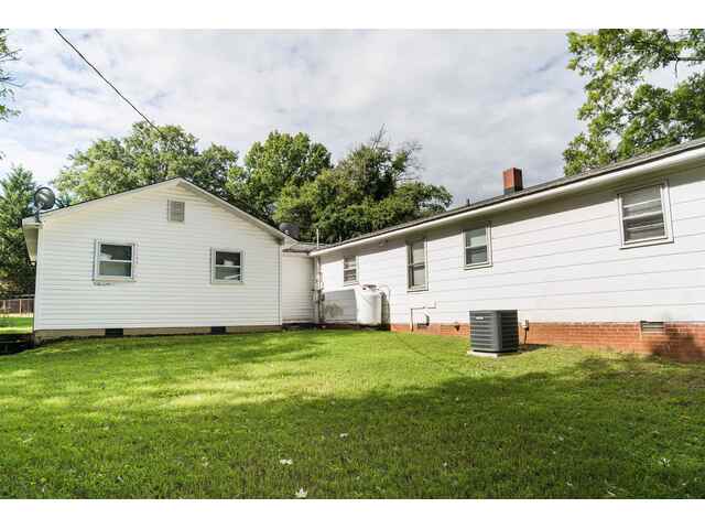Photo of 106 Cloverdale Drive Photo of 106 Cloverdale Drive