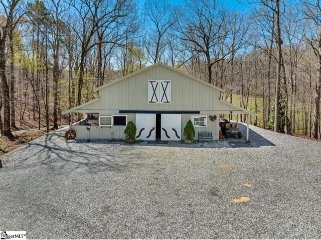 Photo of 735 Jackson Grove Road Photo of 735 Jackson Grove Road