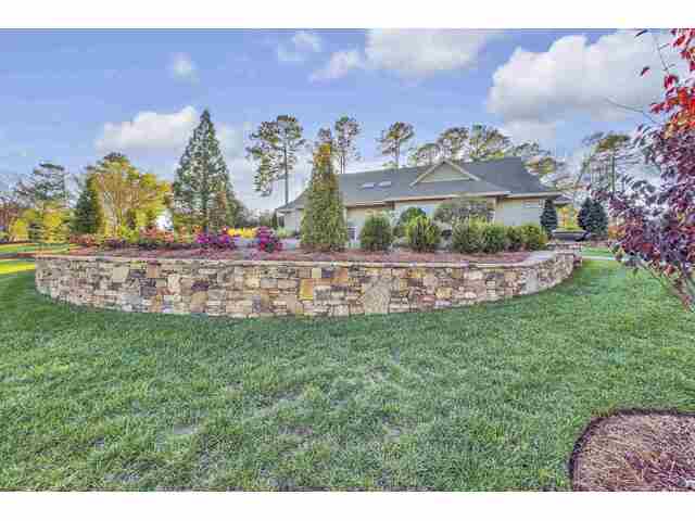 Photo of 200 Indian Wells Drive Photo of 200 Indian Wells Drive