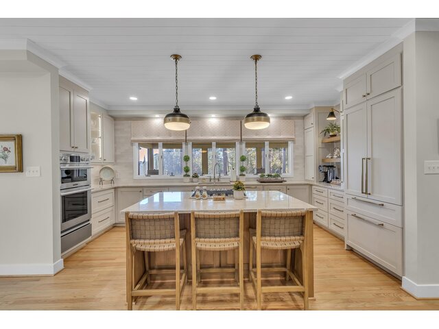 Photo of 200 Indian Wells Drive Photo of 200 Indian Wells Drive