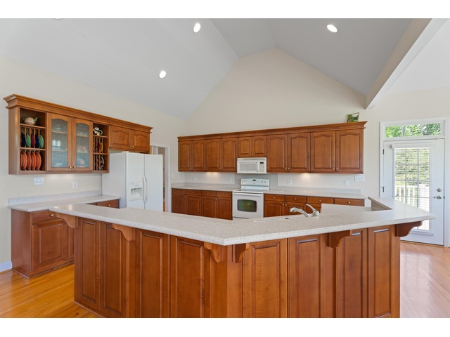 Photo of 404 N Tidewater Trail Photo of 404 N Tidewater Trail