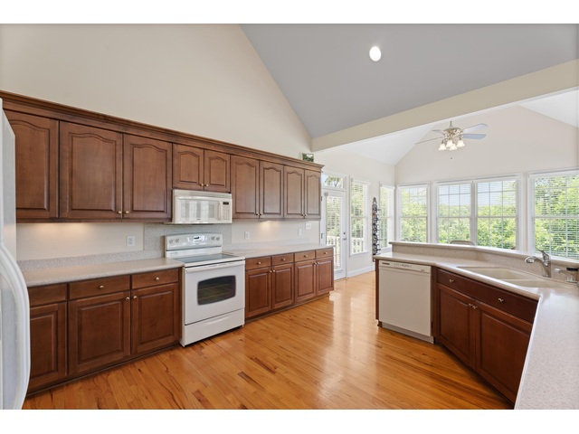 Photo of 404 N Tidewater Trail Photo of 404 N Tidewater Trail