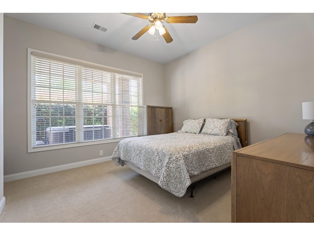 Photo of 404 N Tidewater Trail Photo of 404 N Tidewater Trail