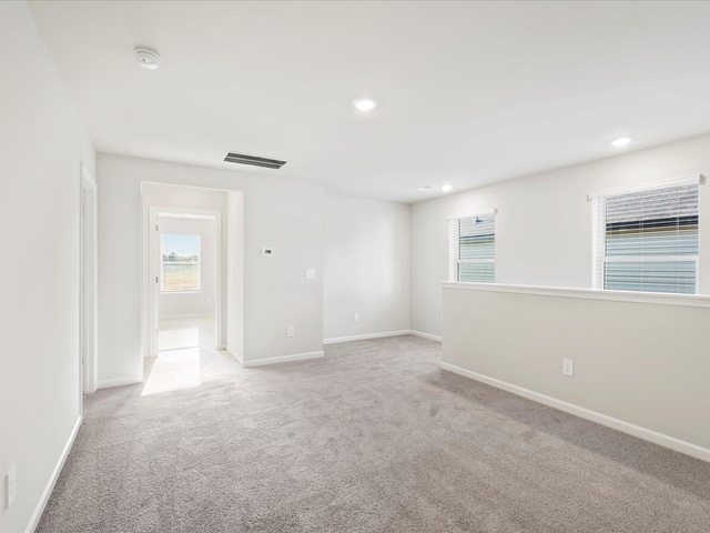 Photo of 324 Fair Cross Circle