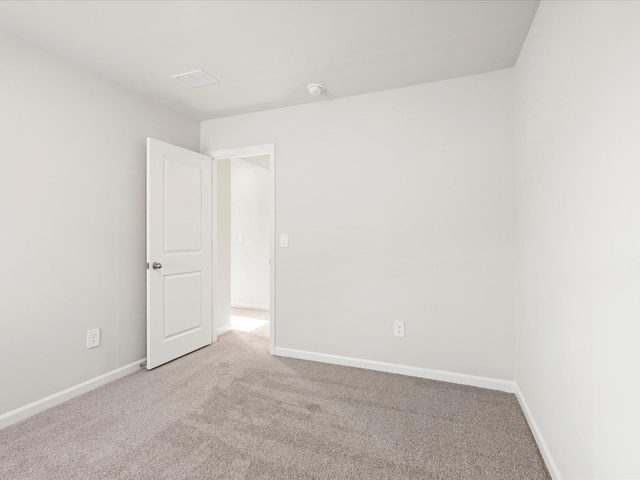 Photo of 324 Fair Cross Circle