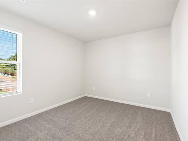 Photo of 324 Fair Cross Circle