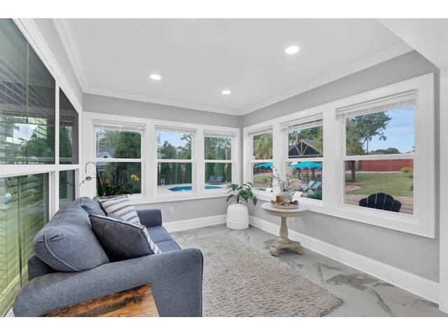 Photo of 380 Forrester Drive