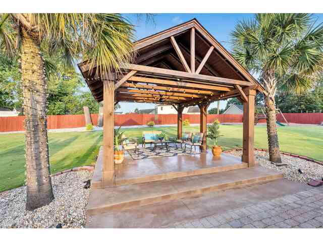 Photo of 380 Forrester Drive