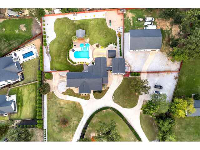 Photo of 380 Forrester Drive