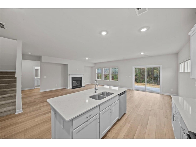 Photo of 104 Madison Court