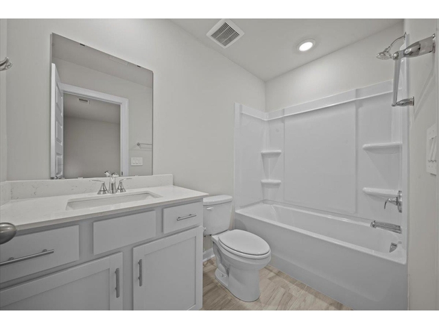 Photo of 104 Madison Court