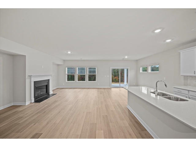 Photo of 104 Madison Court