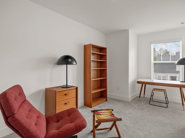 Photo of 476 Mill Park Way