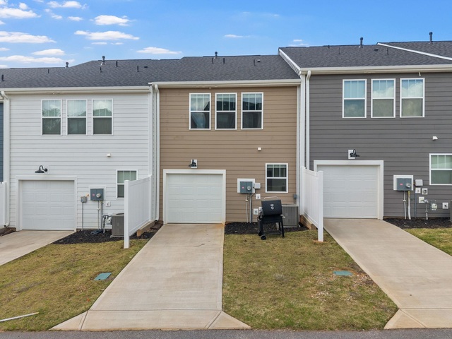 Photo of 476 Mill Park Way