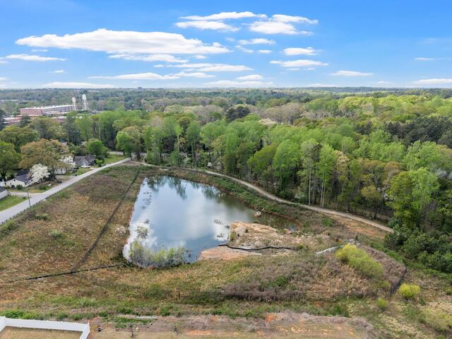 Photo of 476 Mill Park Way