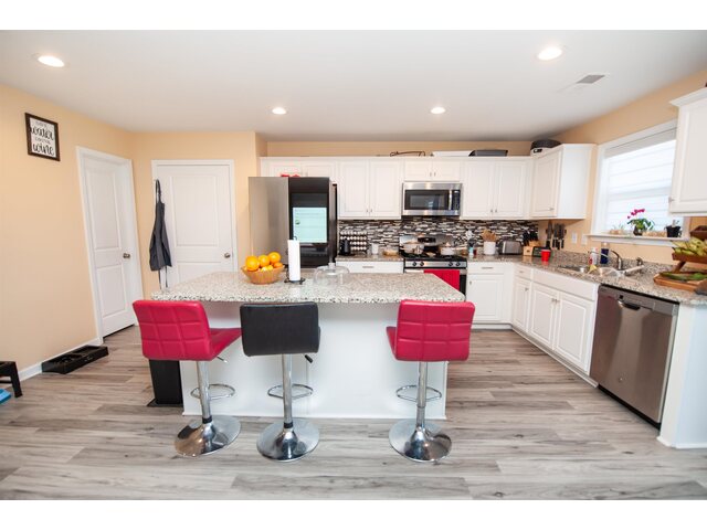 Photo of 594 Ridgeville Crossing Drive Photo of 594 Ridgeville Crossing Drive