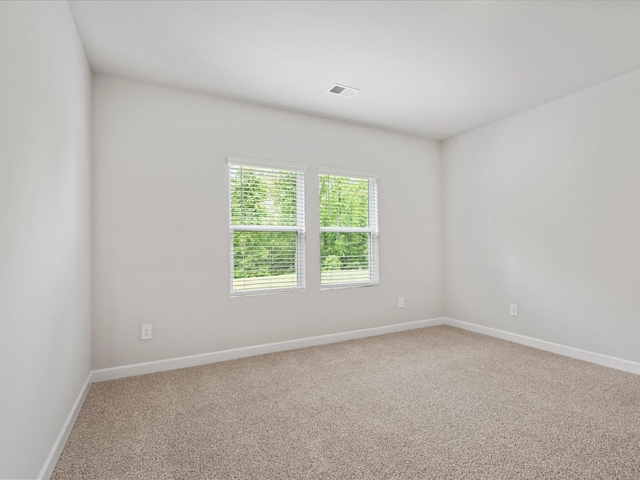 Photo of 207 Merriweather Way Photo of 207 Merriweather Way