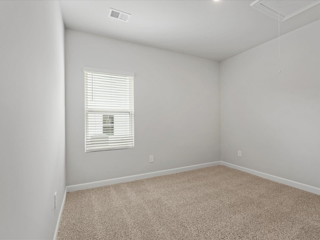 Photo of 207 Merriweather Way Photo of 207 Merriweather Way