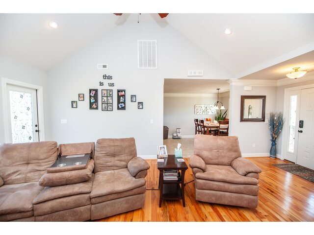 Photo of 161 McCoy Circle Photo of 161 McCoy Circle