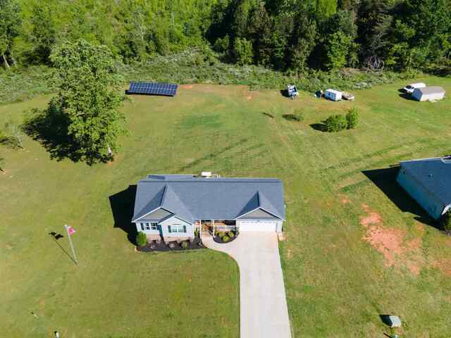 Photo of 161 McCoy Circle Photo of 161 McCoy Circle