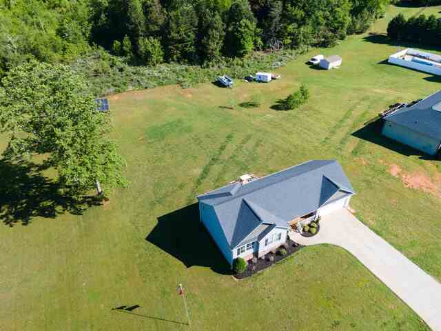 Photo of 161 McCoy Circle Photo of 161 McCoy Circle
