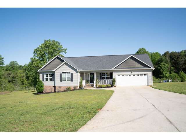 Photo of 161 McCoy Circle Photo of 161 McCoy Circle