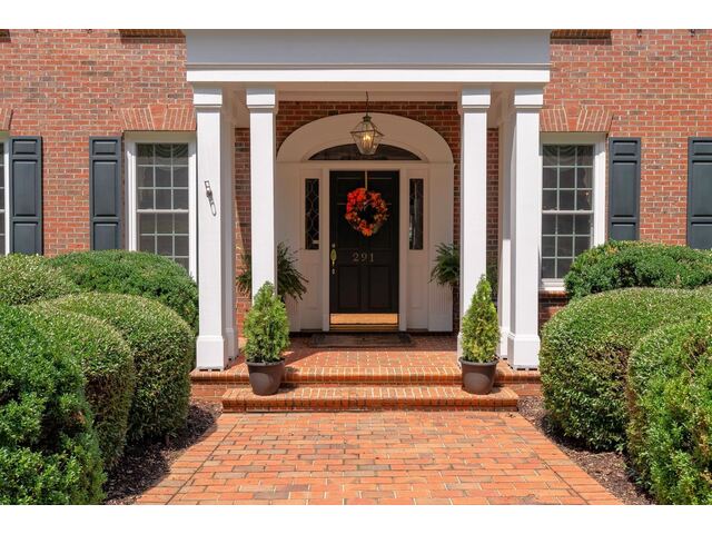 Photo of 291 Montgomery Dr Photo of 291 Montgomery Dr