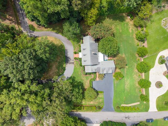 Photo of 291 Montgomery Dr Photo of 291 Montgomery Dr